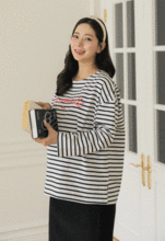 韓国マタニティウェア*ロマンティックストライプ刺繡Tシャツ