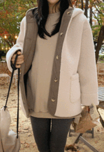 韓国マタニティウェア*モコモコ厚めコーデュロイフードジャケット